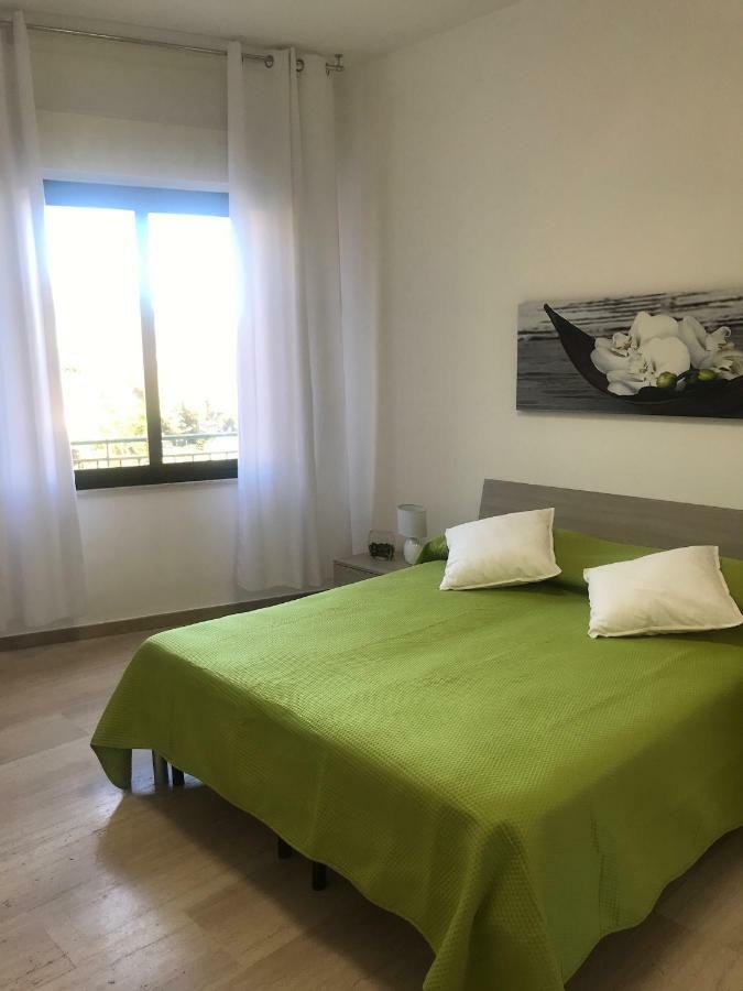 Baia Taormina Apartment Giardini Naxos Ngoại thất bức ảnh