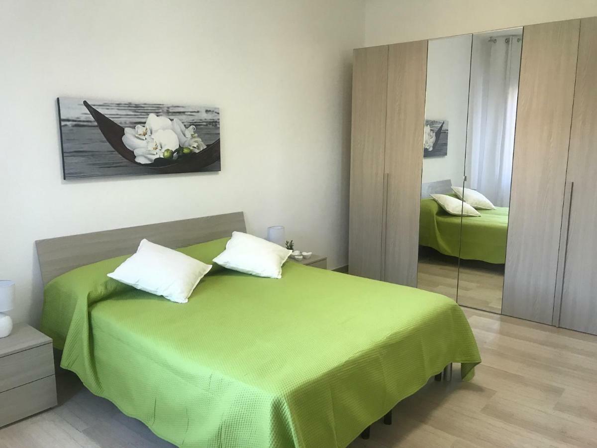Baia Taormina Apartment Giardini Naxos Ngoại thất bức ảnh